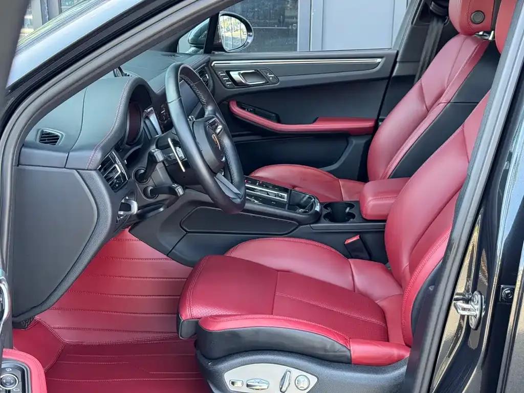 Porsche Macan 2024 из CN, фото 6