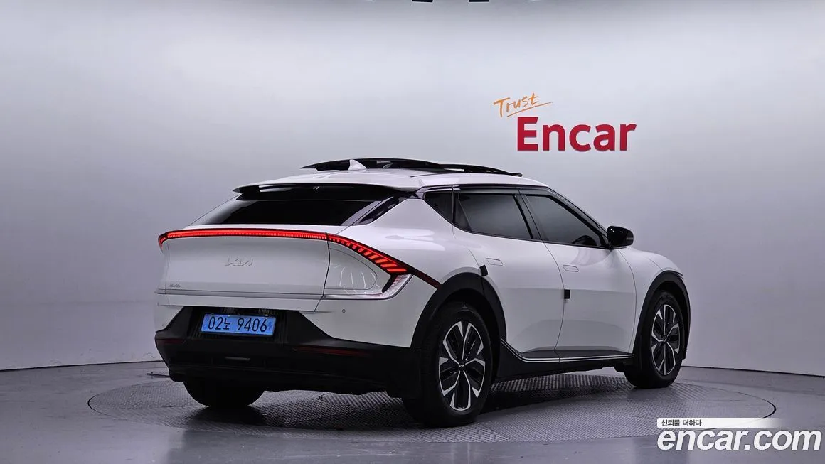 Kia EV6 — фото 2