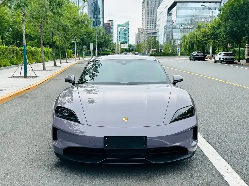 Porsche Taycan 2025 из CN, фото 2