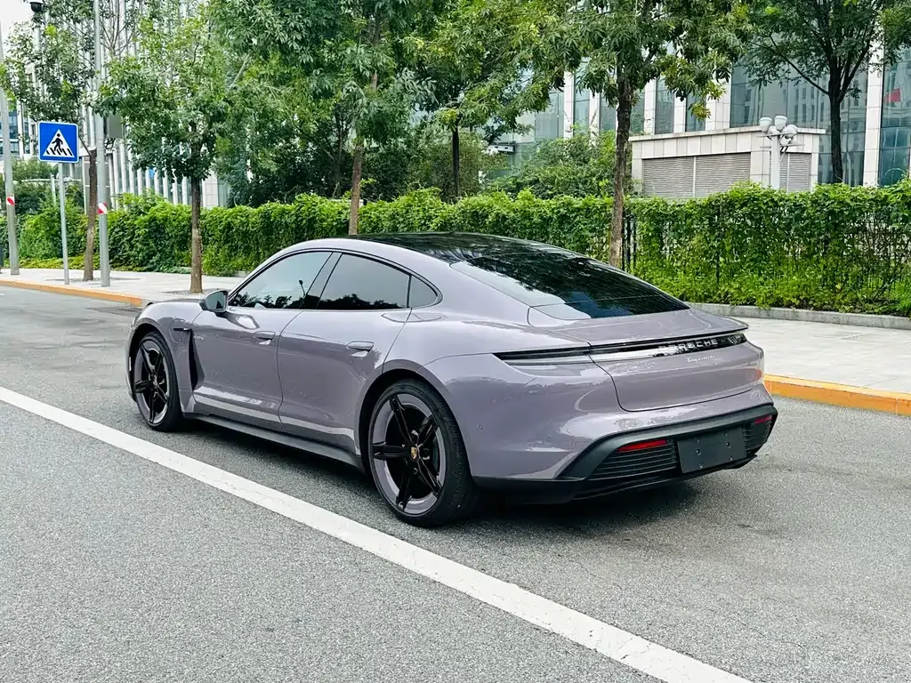 Porsche Taycan 2025 из CN, фото 6