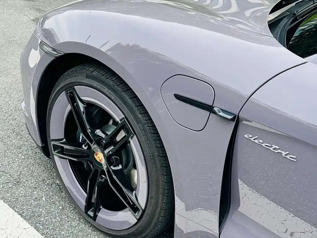 Porsche Taycan 2025 из CN, фото 9