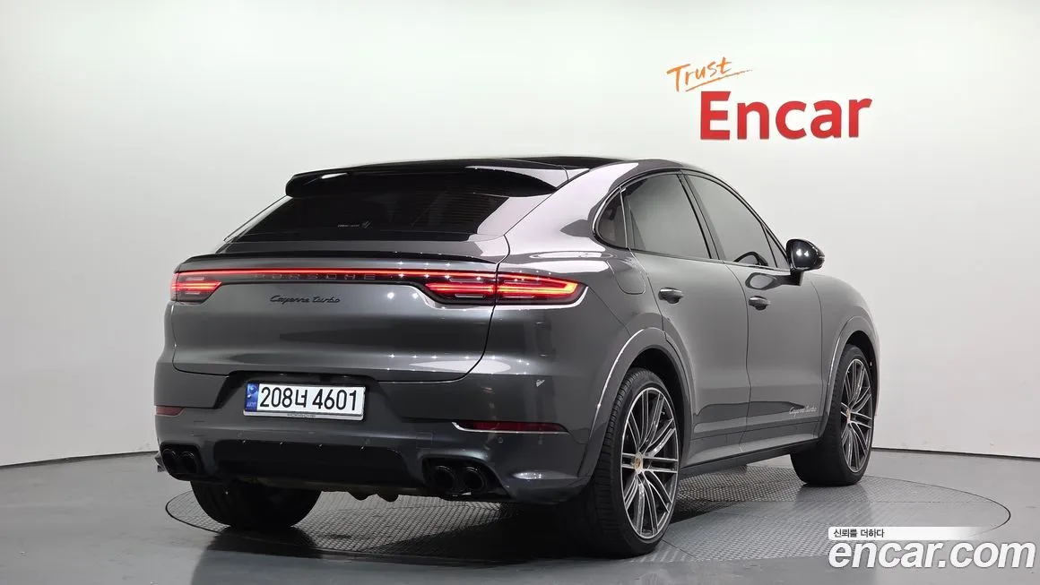 Porsche Cayenne 2022 из KR, фото 2