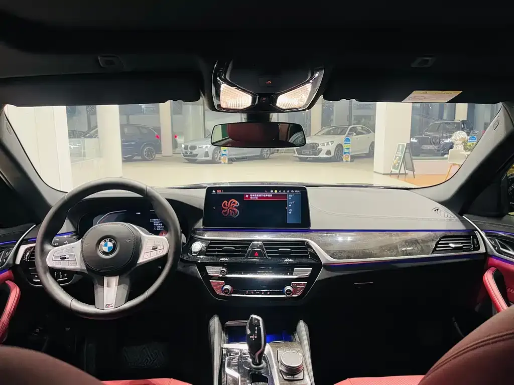 BMW 5 Series 2024 из CN, фото 6