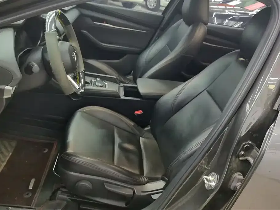 Mazda 3 Axela 2022 из CN, фото 9