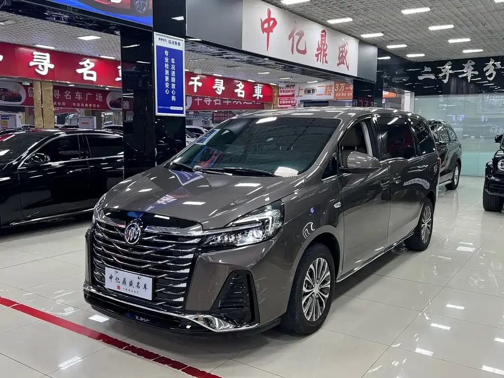 Buick GL8 2023 из CN, фото 1