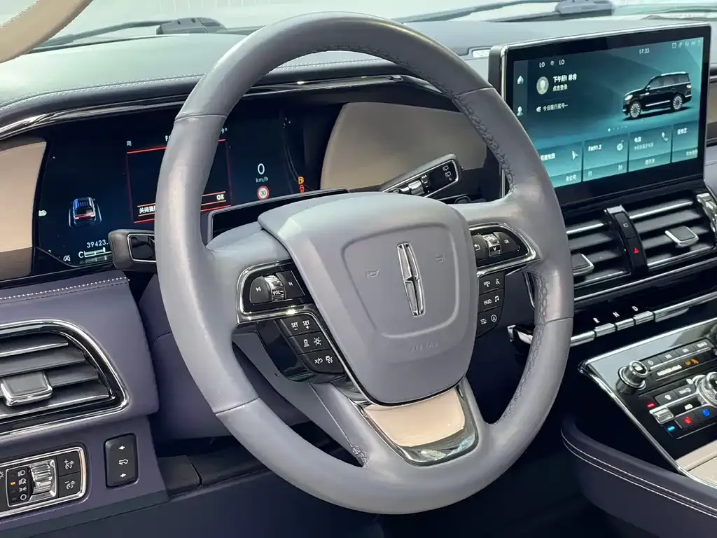 Lincoln Navigator One 2023 из CN, фото 6
