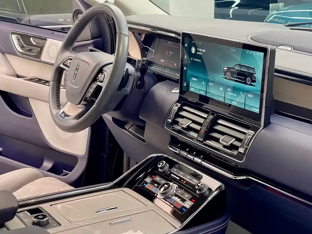 Lincoln Navigator One 2023 из CN, фото 8