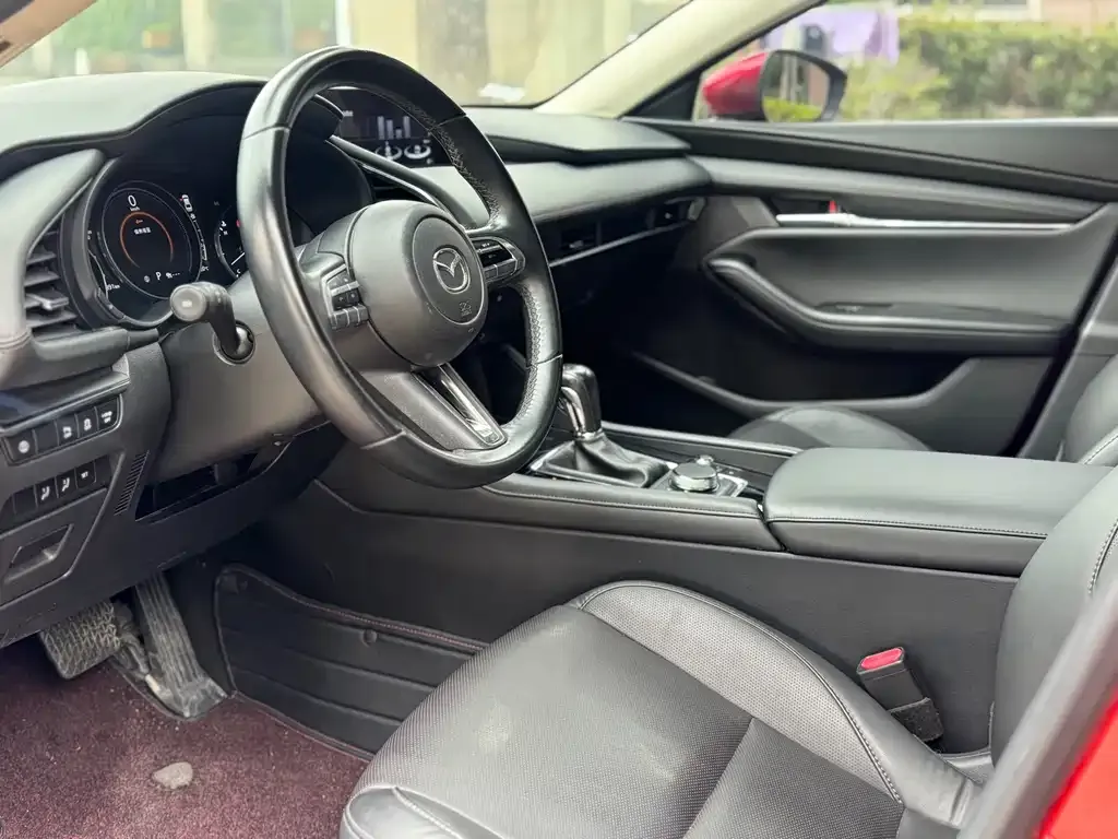 Mazda 3 Axela 2022 из CN, фото 7