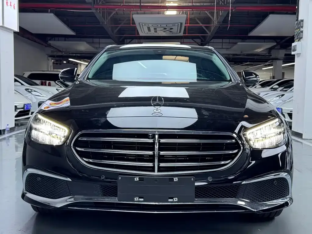 Mercedes-Benz E-Class 2022 из CN, фото 2