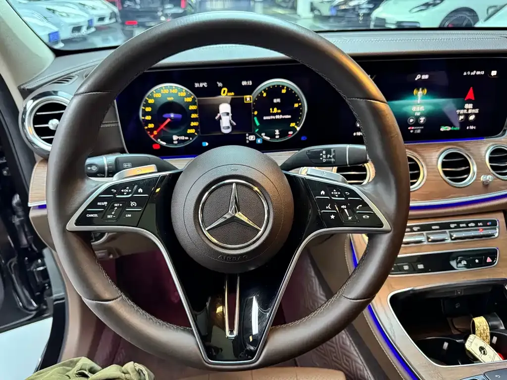 Mercedes-Benz E-Class 2022 из CN, фото 5