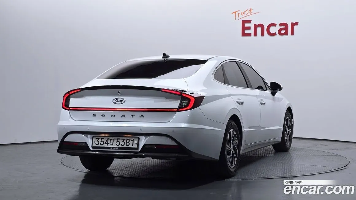 Hyundai Sonata — фото 2