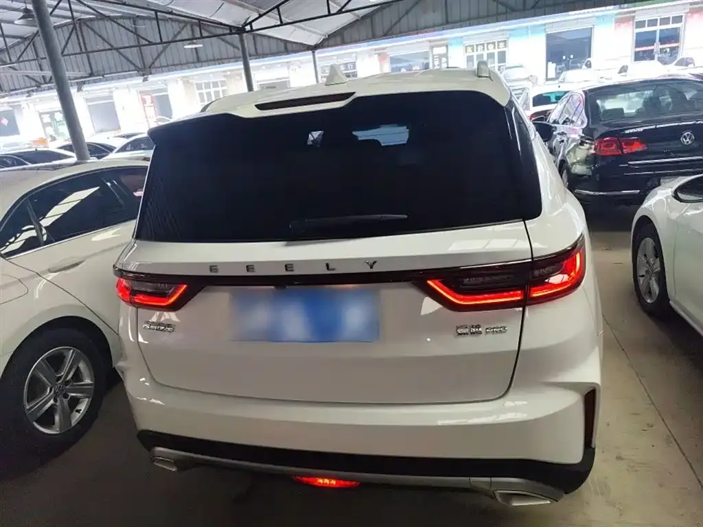 Geely Haoyue PRO — фото 6