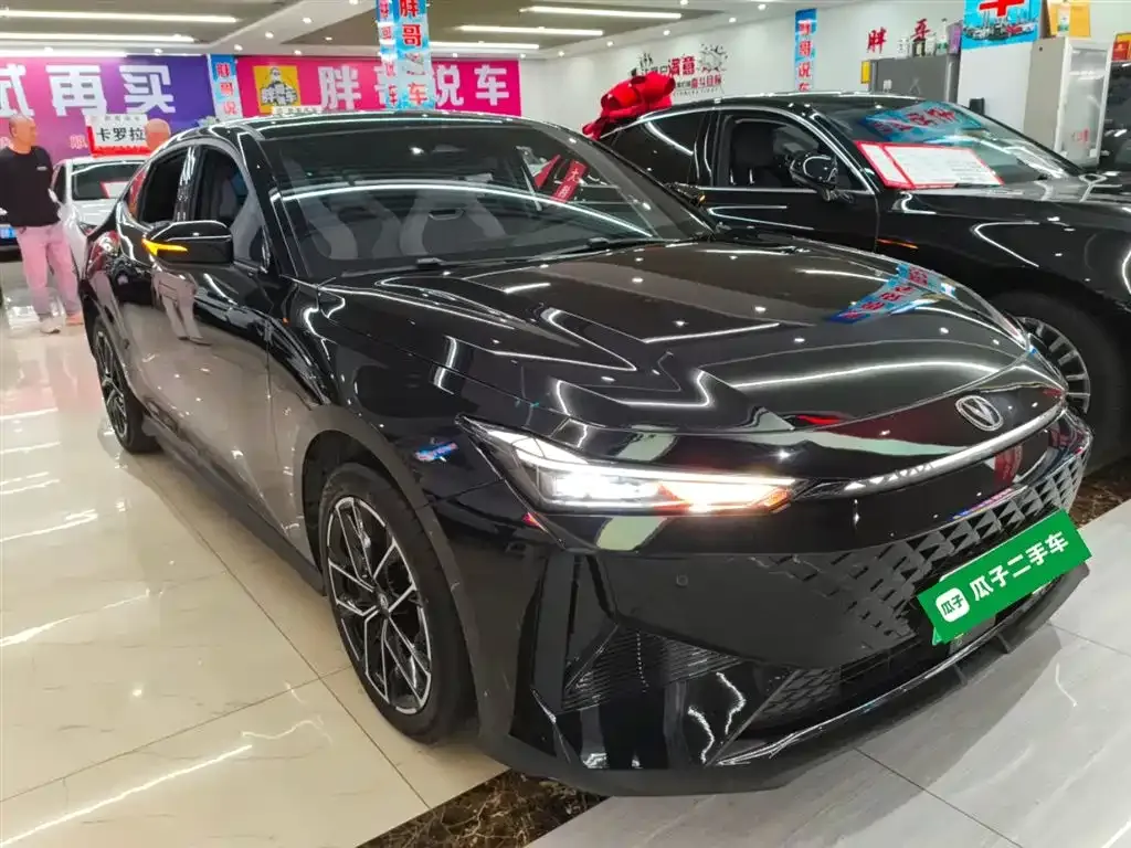 Changan UNI-V iDD 2024 из CN, фото 4