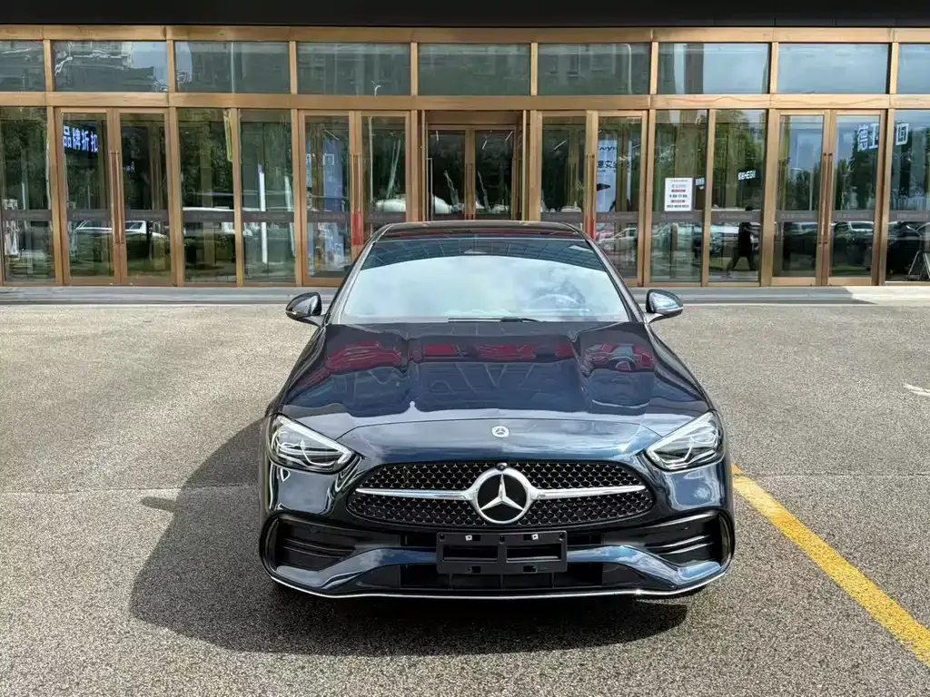 Mercedes-Benz C-Class 2025 из CN, фото 1