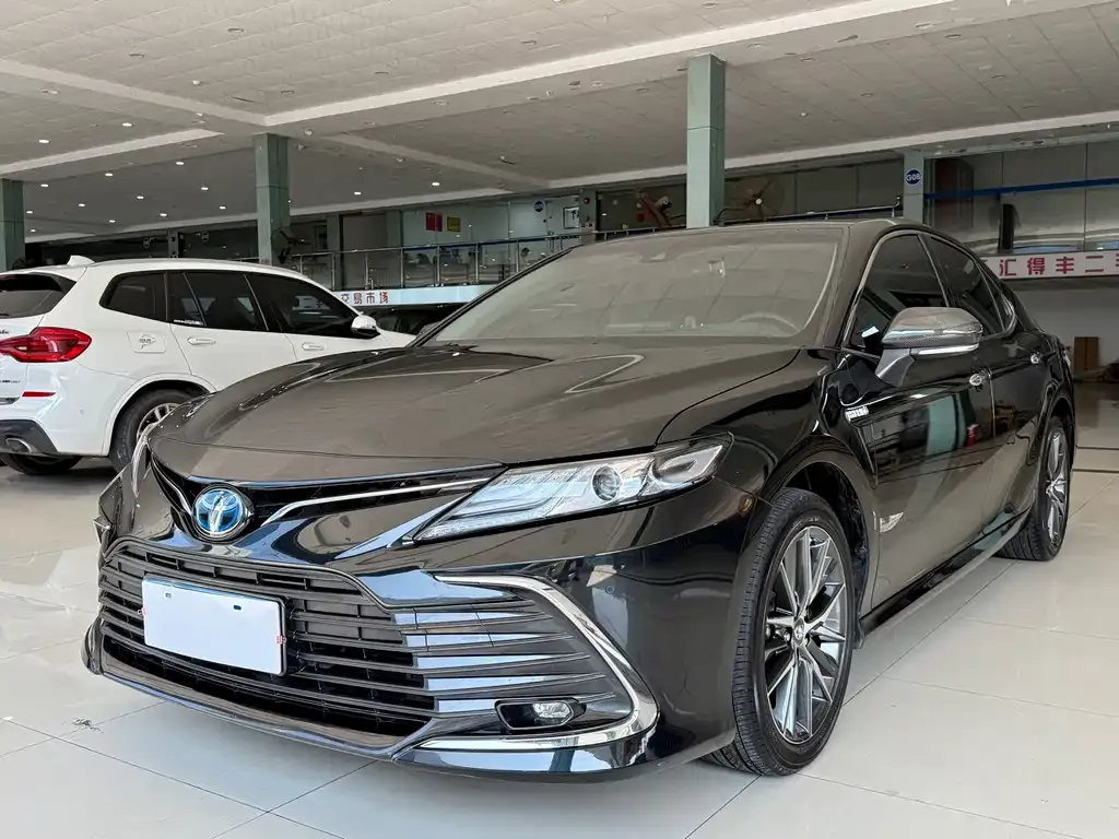 Toyota Camry 2021 из CN, фото 1
