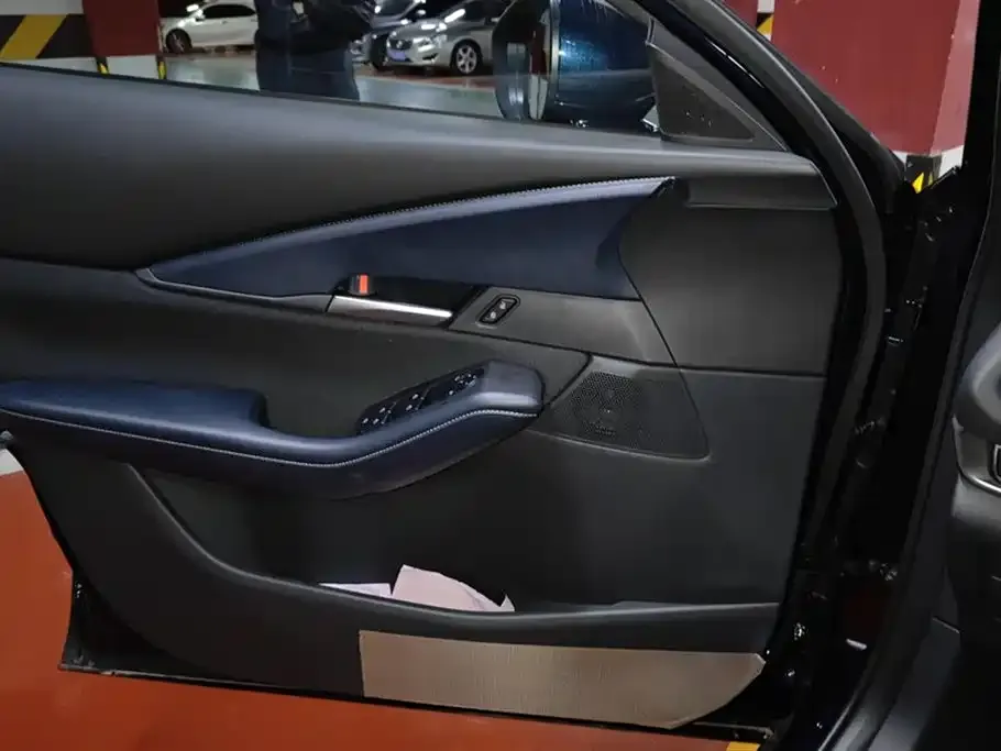 Mazda CX-30 2025 из CN, фото 7