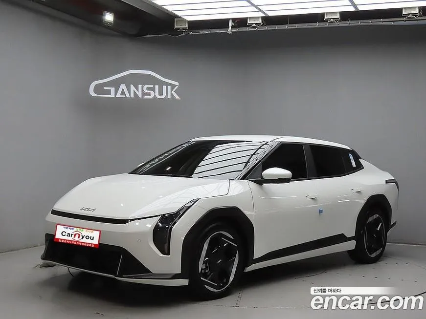 Kia EV4 2025 из KR, фото 2