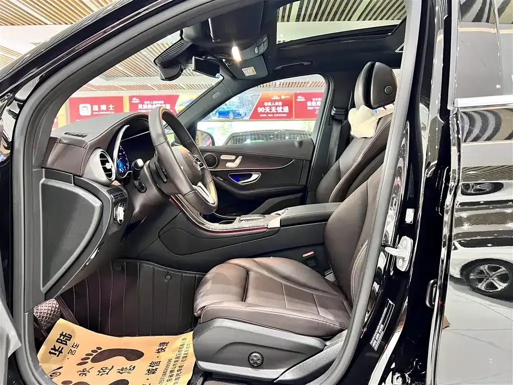 Mercedes-Benz GLC 2023 из CN, фото 10