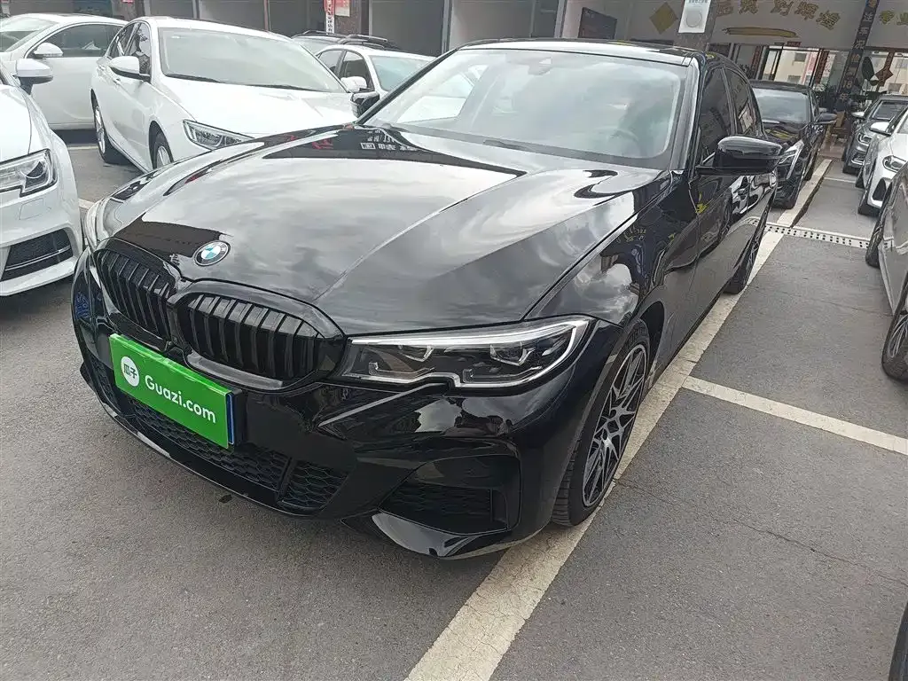 BMW 3 Series 2021 из CN, фото 1