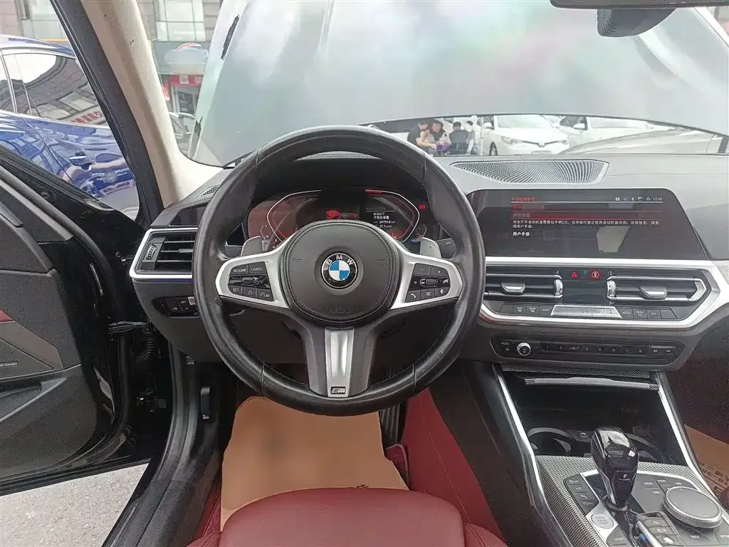BMW 3 Series 2021 из CN, фото 10