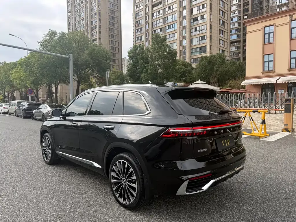 Geely Xingyue L — фото 7