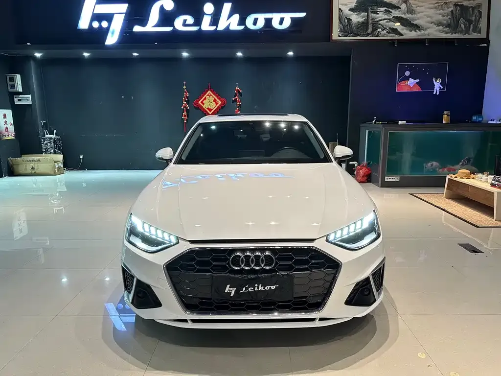 Audi A4L 2023 из CN, фото 2