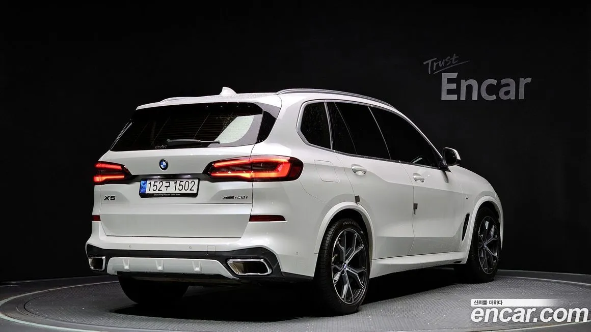 BMW X5 — фото 2
