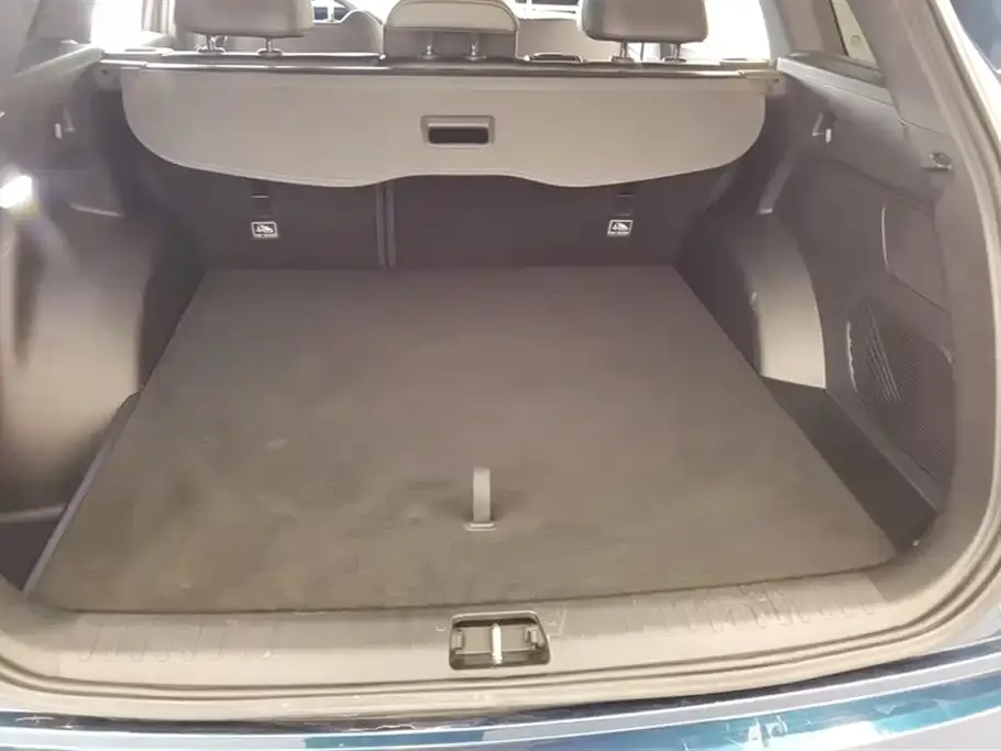 Geely Xingyue L 2023 из CN, фото 4