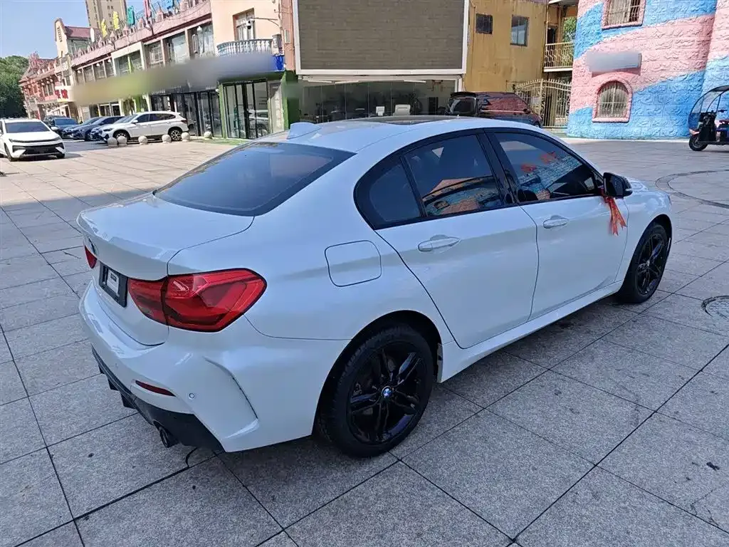 BMW 1 Series 2021 из CN, фото 7