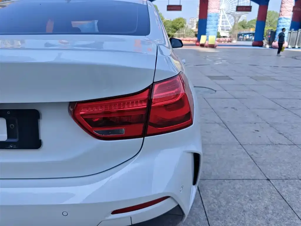 BMW 1 Series 2021 из CN, фото 8
