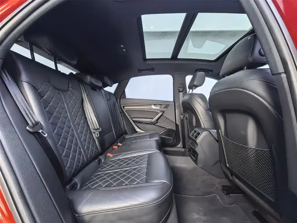 Audi Q5L Sportback 2021 из CN, фото 9