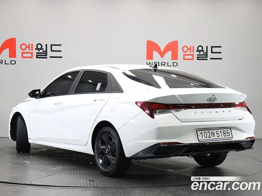 Hyundai AVANTE — фото 4