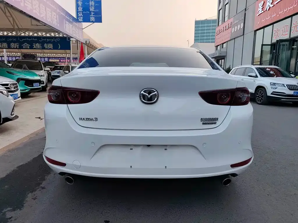 Mazda 3 Axela 2022 из CN, фото 8