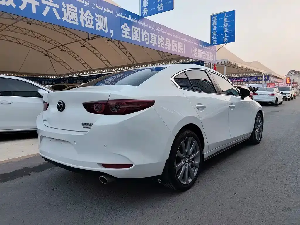 Mazda 3 Axela 2022 из CN, фото 9