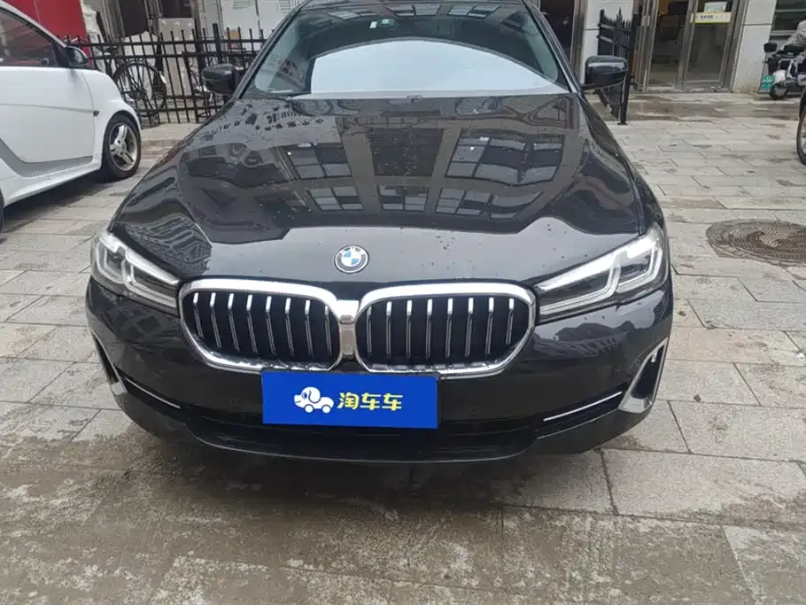 BMW 5 Series 2023 из CN, фото 2