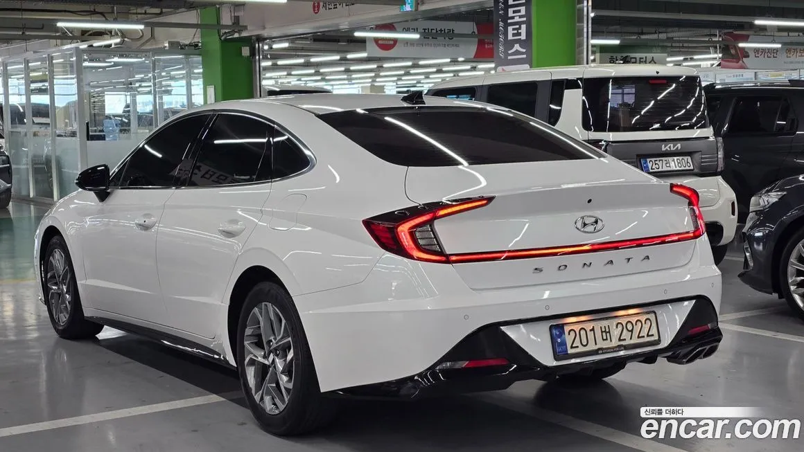 Hyundai Sonata — фото 4