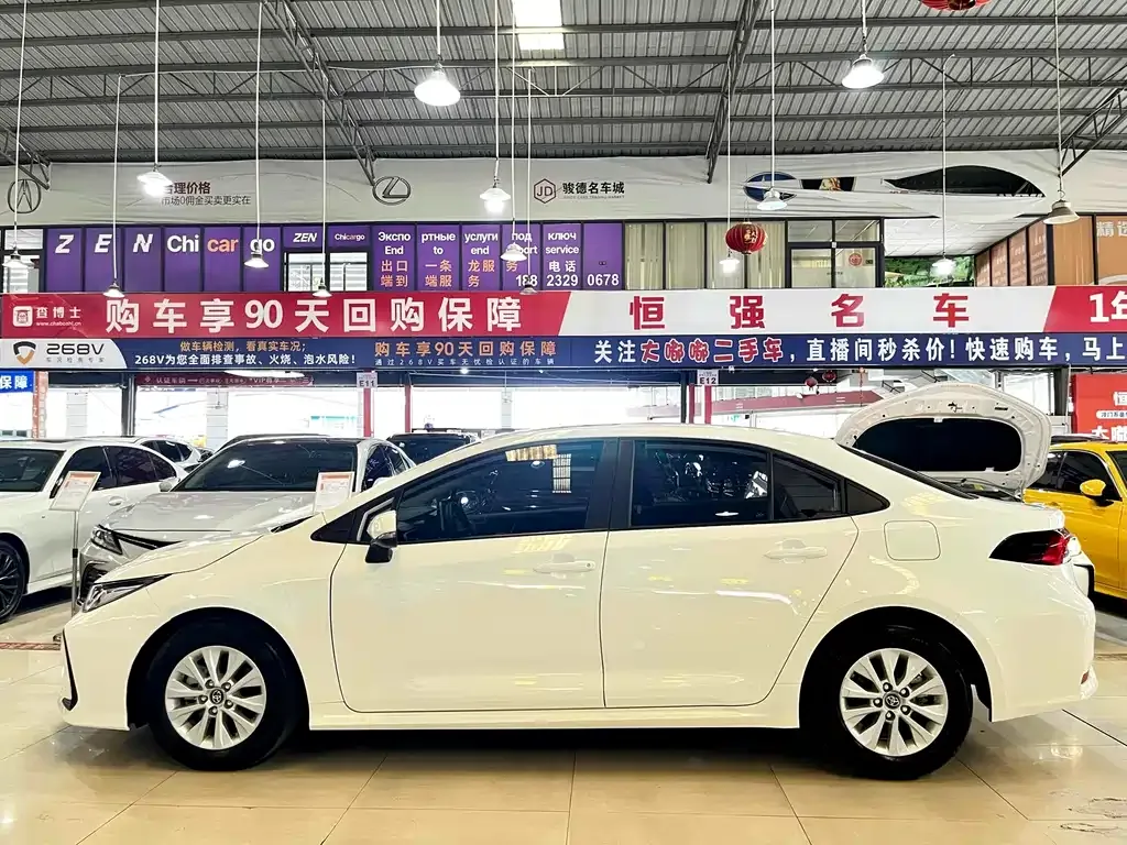 Toyota Corolla 2022 из CN, фото 3
