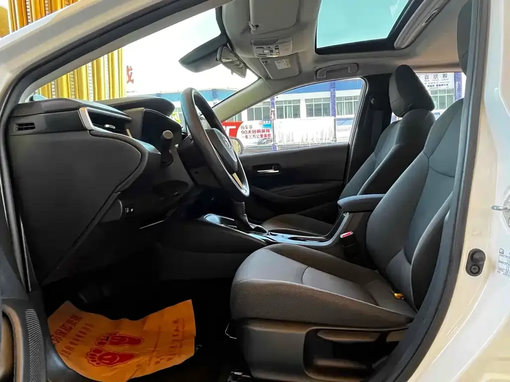 Toyota Corolla 2022 из CN, фото 6