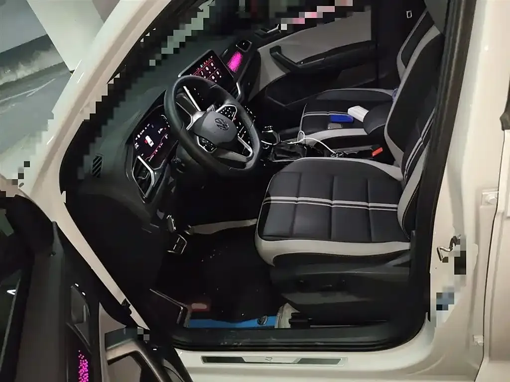 Volkswagen T-Roc 2024 из CN, фото 8