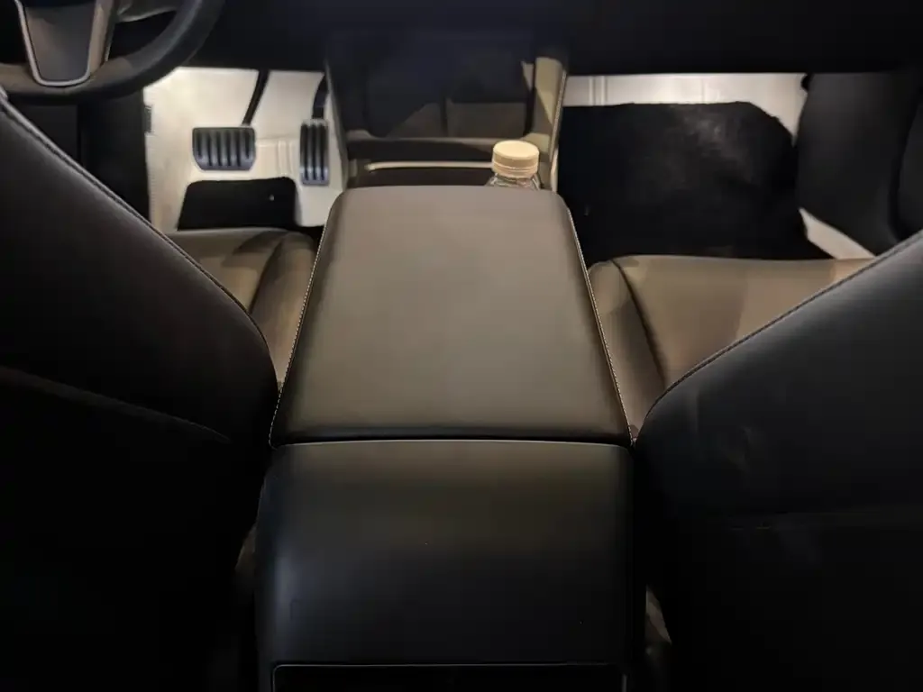 Tesla Model 3 2023 из CN, фото 10