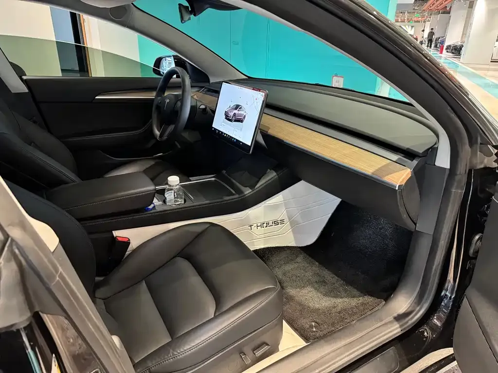 Tesla Model 3 2023 из CN, фото 7