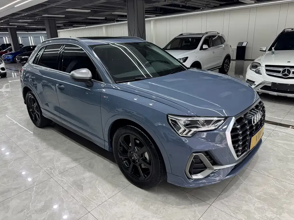 Audi Q3 2023 из CN, фото 3