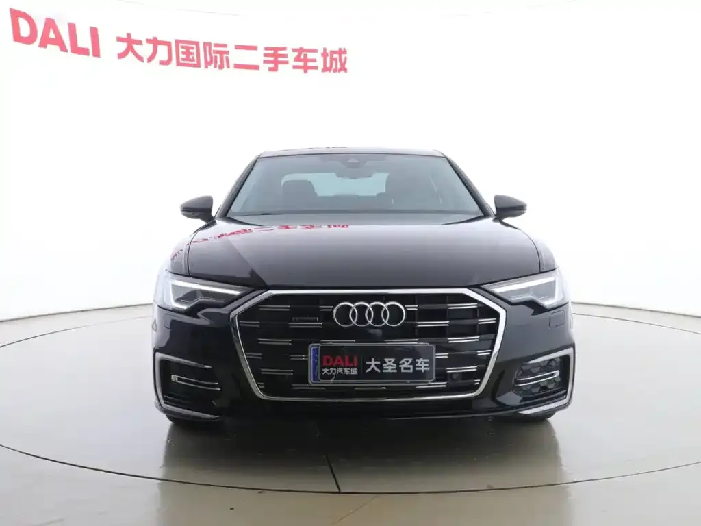 Audi A6L 2023 из CN, фото 2