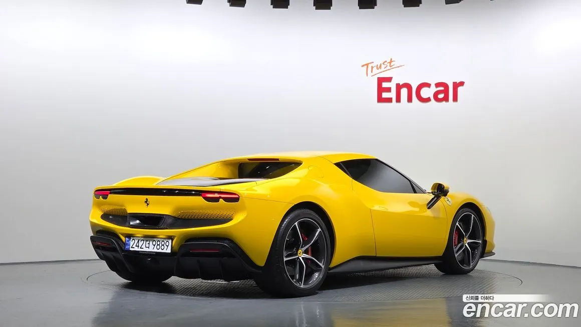 Ferrari 296 2024 из KR, фото 2