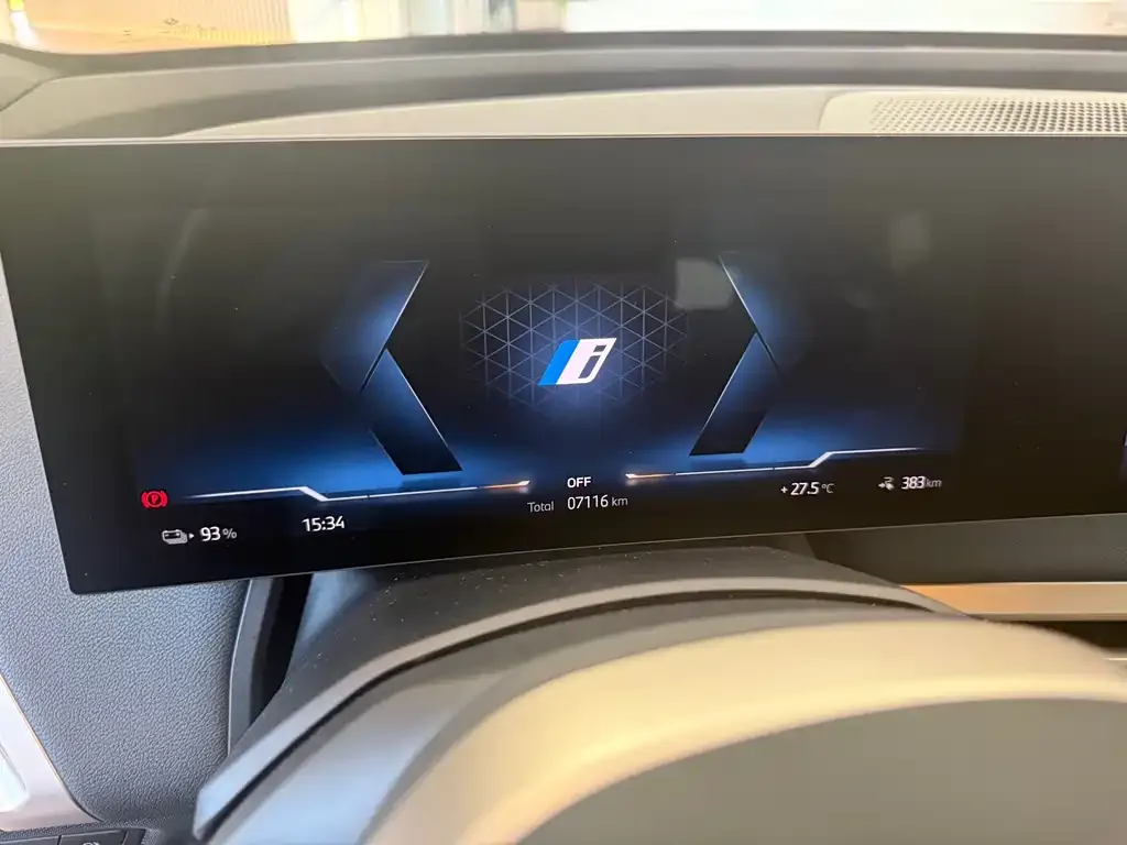 BMW iX 2024 из CN, фото 7