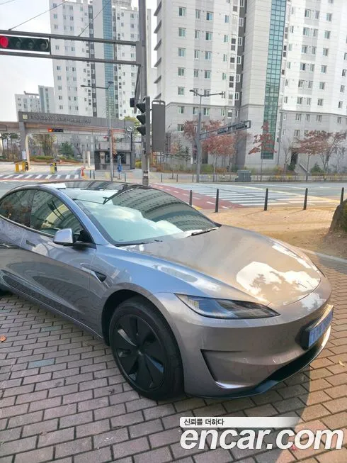Tesla Model 3 2025 из KR, фото 5