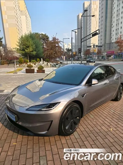 Tesla Model 3 2025 из KR, фото 7