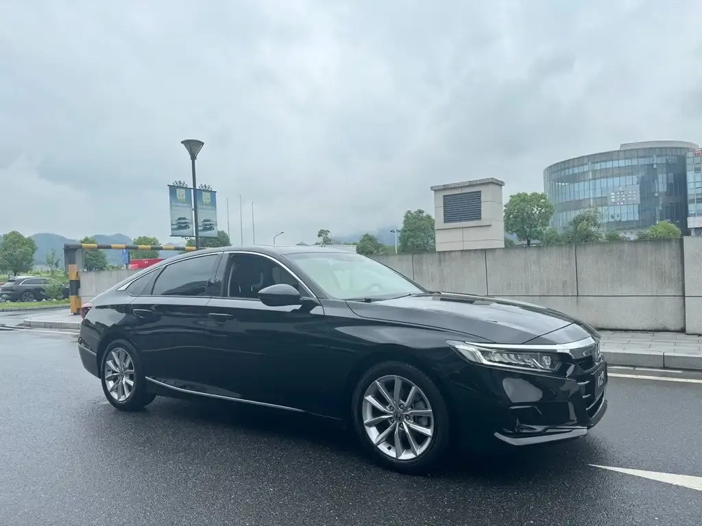 Honda Accord 2023 из CN, фото 3