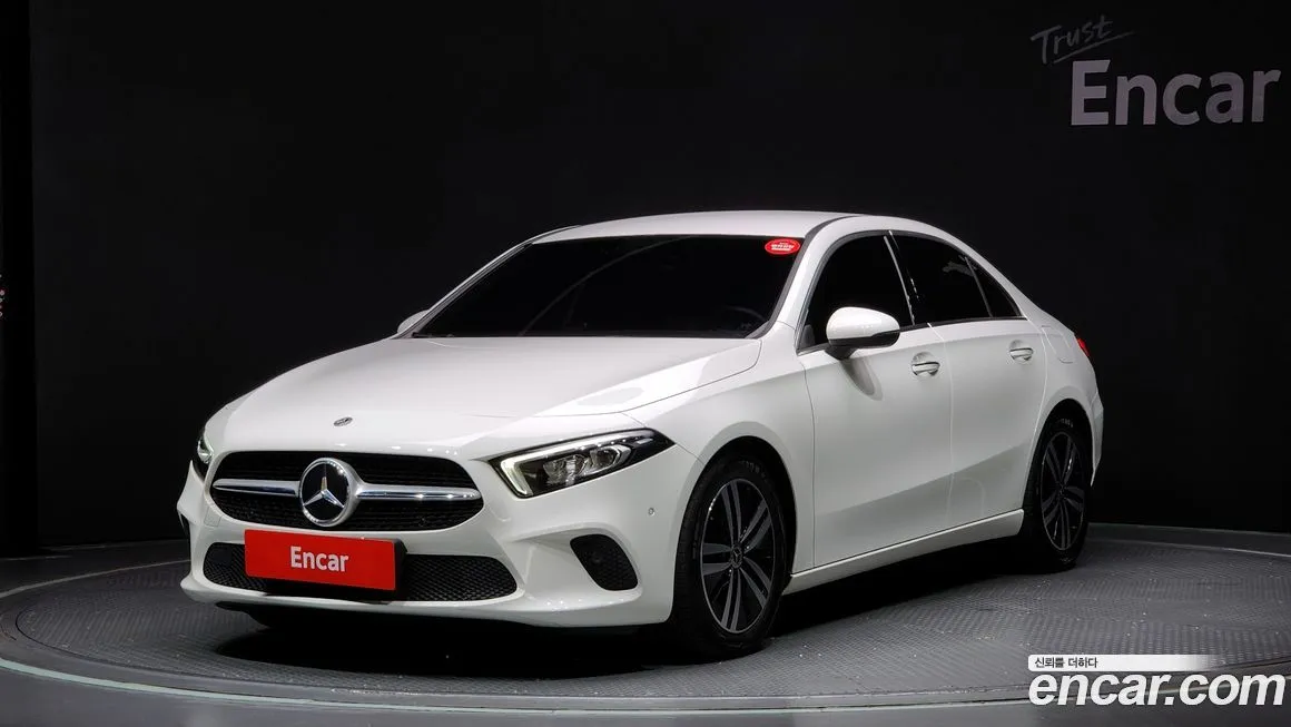 Mercedes-Benz A-Class — фото 1