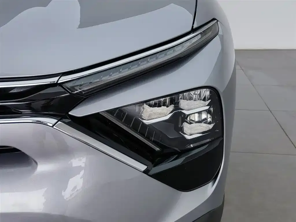 Citroen C5 X 2022 из CN, фото 7